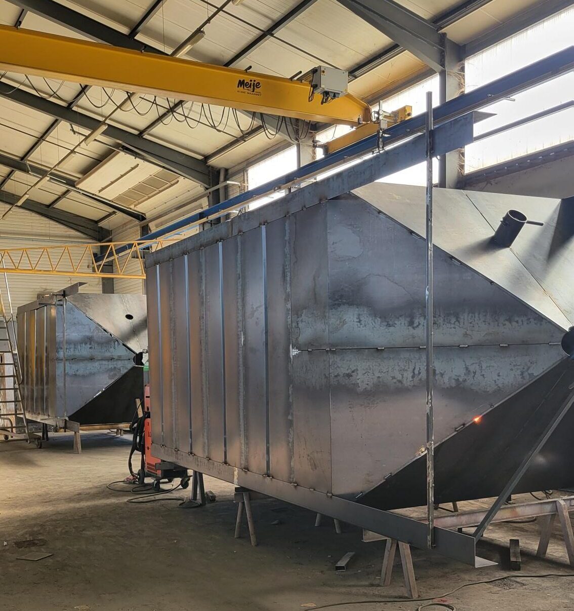 silo-agricole-stockage-alimentation-betail-atelier-pcma-aveyron.jpg